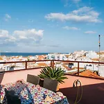 Casa Amendoeira - Fabulous Restored Townhouse In Old Town With Panoramic Roof Terrace