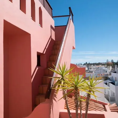 펜션 Casa Amendoeira - Fabulous Restored Townhouse In Old Town With Panoramic Roof Terrace