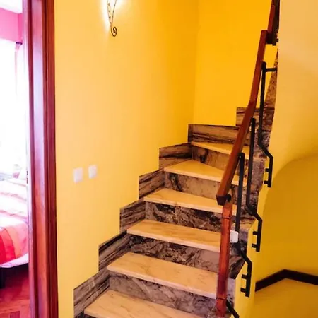 Prázdninový dům Casa Amendoeira - Fabulous Restored Townhouse In Old Town With Panoramic Roof Terrace Lagos