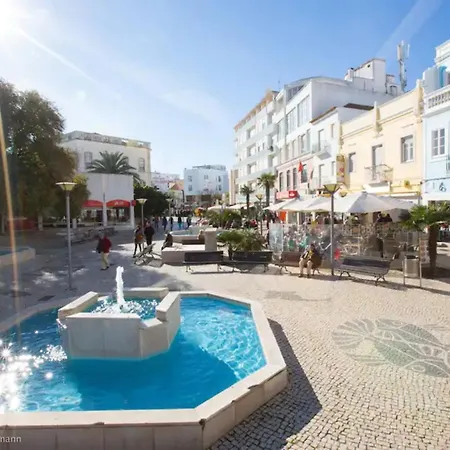 Holiday home Casa Amendoeira - Fabulous Restored Townhouse In Old Town With Panoramic Roof Terrace